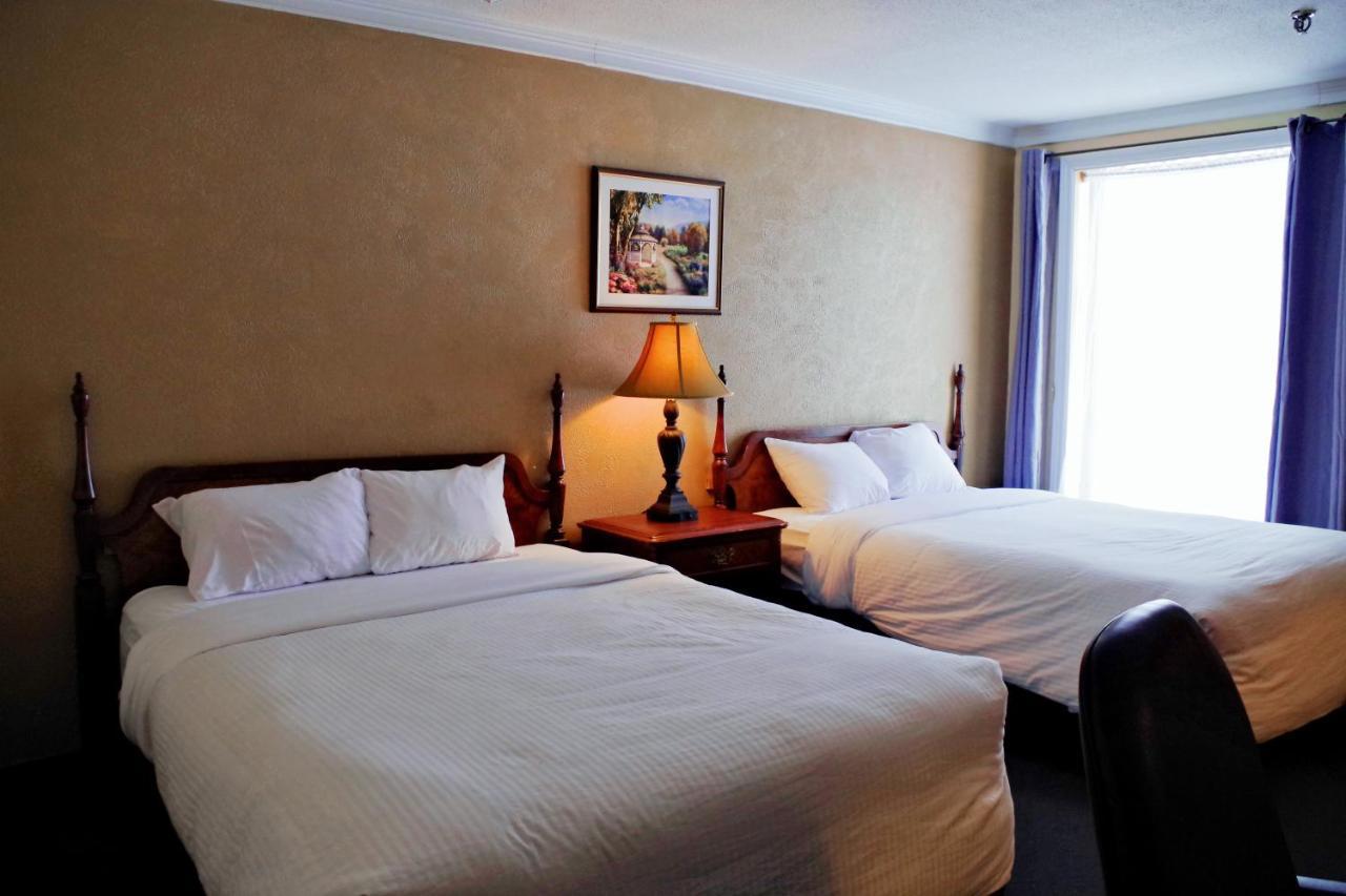 The City Motel Frédéricton Extérieur photo