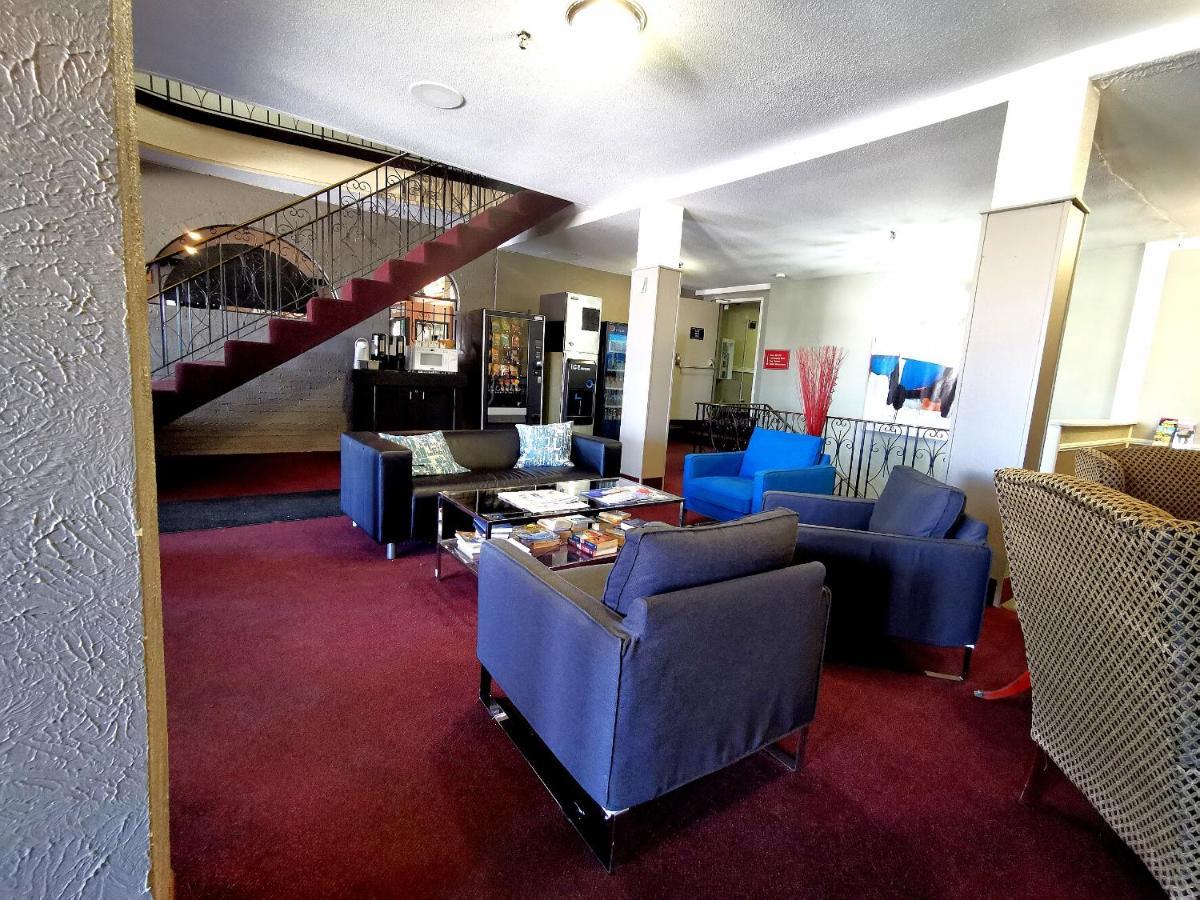 The City Motel Frédéricton Extérieur photo